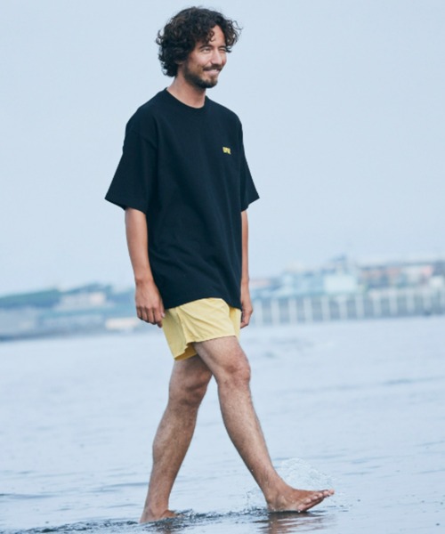 BYRD（バード）の「【ZOZOTOWN限定】BYRD×OFFSHORE×パトリシオ コラボモデル 刺繍ロゴ ワンポイントTシャツ/BYRD TEE OS22-2BY-002（Tシャツ/カットソー・メンズ・ブラック/ホワイト・L/M/XL）」の15枚目の写真