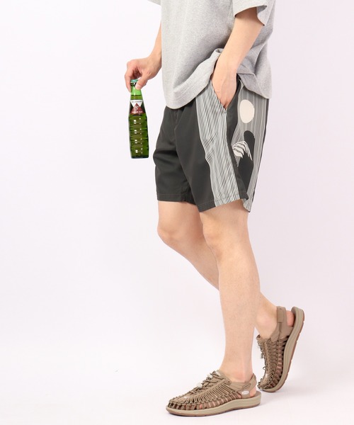 Seaing(シーング)の「SEAING 水陸両用総柄プリントサーフパンツ(その他パンツ・メンズ・ブラック・M/L)」の3枚目の写真