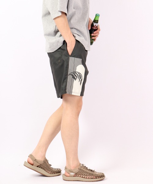 Seaing(シーング)の「SEAING 水陸両用総柄プリントサーフパンツ(その他パンツ・メンズ・ブラック・M/L)」の4枚目の写真