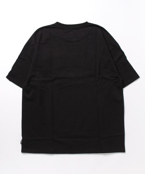 IO（イオ）（イオ）の「STARTER / たたみ刺繍ロゴ半袖Tシャツ / ST-ST039（Tシャツ/カットソー・レディース・ホワイト/ブラック・LARGE/MEDIUM/X-LARGE）」の3枚目の写真