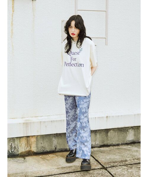 jouetie（ジュエティ）の「ハンドステッチライク BIG Tシャツ（Tシャツ/カットソー・レディース・ブラック/ピンク/アイボリー・MEDIUM）」の7枚目の写真