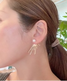 コンテンポラリーピアス