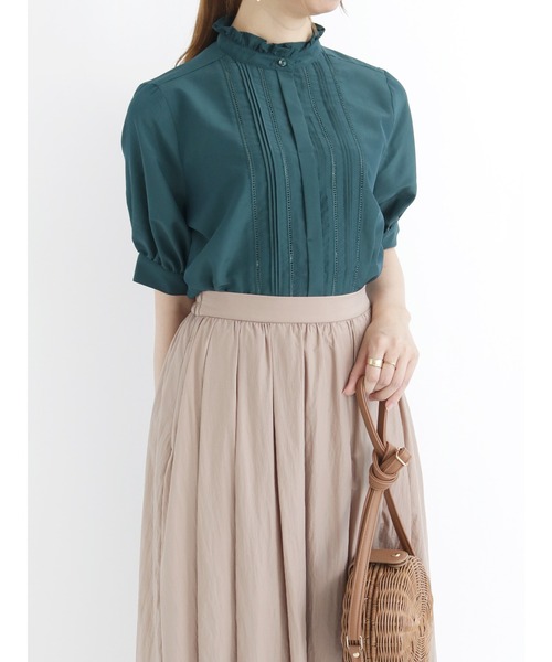 Te chichi（テチチ）の「スタンドフリルハシゴレースブラウス（シャツ/ブラウス・レディース・ブラック/ネイビー/オフホワイト/グリーン・ﾌﾘ-）」の3枚目の写真