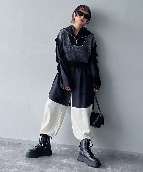 PAGEBOY（ページボーイ）の「CORE / ZIPショートニットプルオーバー（ニット/セーター・レディース・ブラック/オフホワイト・FREE）」の6枚目の写真