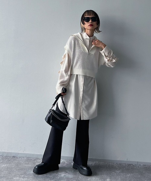 PAGEBOY（ページボーイ）の「CORE / ZIPショートニットプルオーバー（ニット/セーター・レディース・ブラック/オフホワイト・FREE）」の8枚目の写真