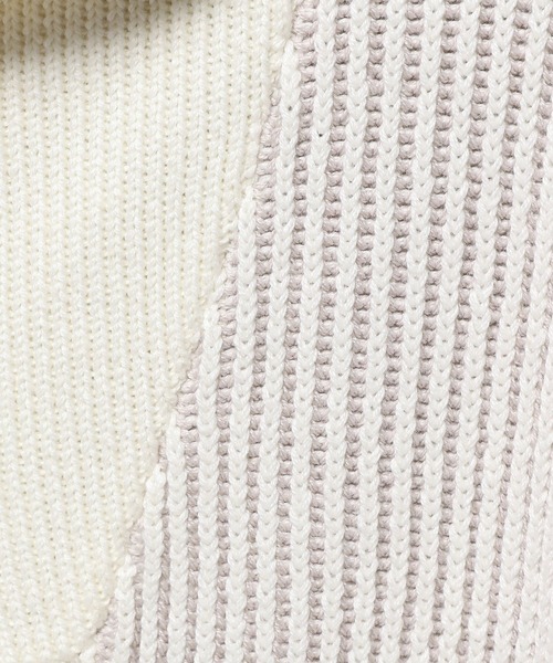 PAGEBOY（ページボーイ）の「CORE / ZIPショートニットプルオーバー（ニット/セーター・レディース・ブラック/オフホワイト・FREE）」の22枚目の写真
