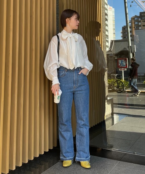 CIAOPANIC(チャオパニック)の「フレアデニムKELLY(デニムパンツ・レディース・ブルー/ネイビー・MEDIUM/SMALL)」の6枚目の写真