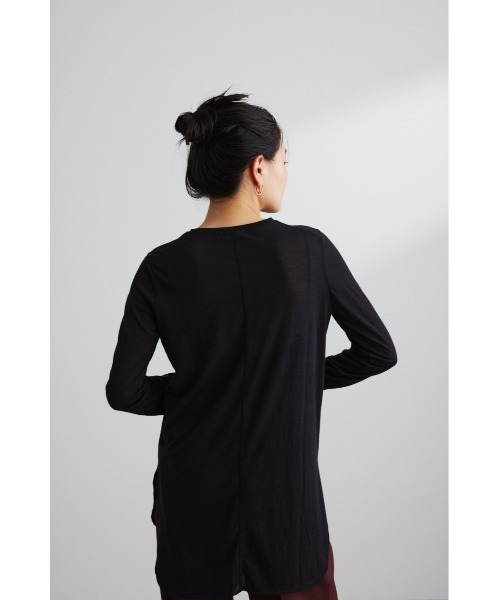 STYLEMIXER(スタイルミキサー)の「ロングスリーブスキントップ(Tシャツ/カットソー・レディース・ブラック/ライトカーキ/ブルー/ホワイト・FREE)」の18枚目の写真