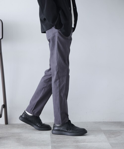 THE SHOP TK （ザ ショップ ティーケー ）の「◆【1週間穿ける】7DAYS杢ヘリンボンストレッチテーパードパンツ（その他パンツ・メンズ・ネイビー/ダークブラウン系1/ベージュ/グレー系その他/チャコールグレー・05/04/03/01/02）」の6枚目の写真