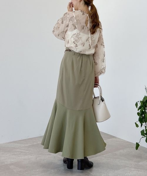 mysty woman(ミスティウーマン)の「マーメイド異素材スカート 162795(スカート・レディース・ダークブラウン/ライトベージュ・FREE)」の17枚目の写真