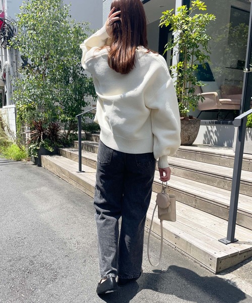 MLI'A(エムリア)の「パール付ガータースポンディッシュカーディガン(カーディガン/ボレロ・レディース・オフホワイト/ブラック/ベージュ・M)」の6枚目の写真