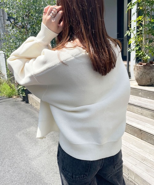 MLI'A(エムリア)の「パール付ガータースポンディッシュカーディガン(カーディガン/ボレロ・レディース・オフホワイト/ブラック/ベージュ・M)」の7枚目の写真