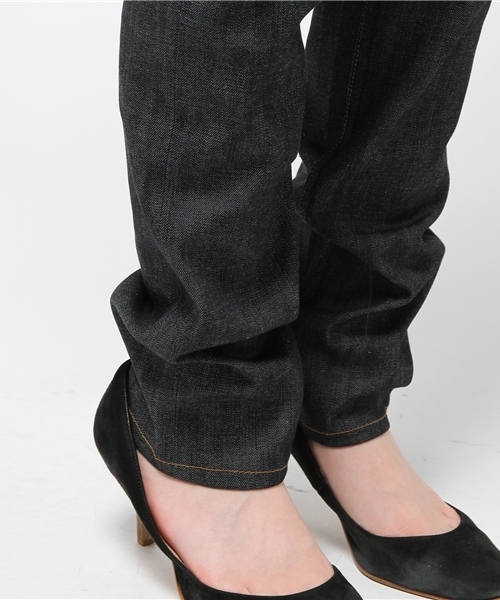 Sheta（シータ）の「スリムデニムパンツ（デニムパンツ・レディース・インディゴブルー・0/2/1）」の8枚目の写真