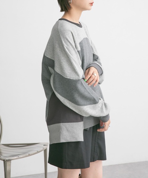 KBF（ケイビーエフ）の「パネルスウェット（Tシャツ/カットソー・レディース・グレー/ボルドー・ONE）」の4枚目の写真