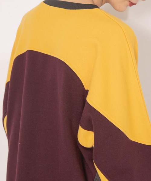 KBF（ケイビーエフ）の「パネルスウェット（Tシャツ/カットソー・レディース・グレー/ボルドー・ONE）」の8枚目の写真