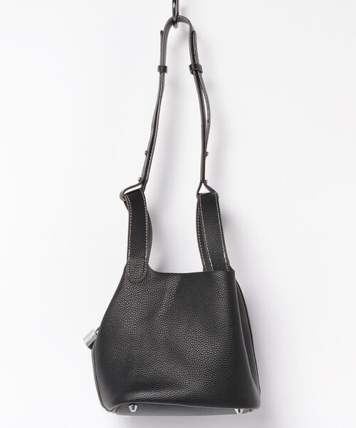 tolene(トレネ)の「フェイクレザー コロンコンパクト2wayショルダーバッグ(ショルダーバッグ・レディース・ブラック・ONE SIZE)」の4枚目の写真