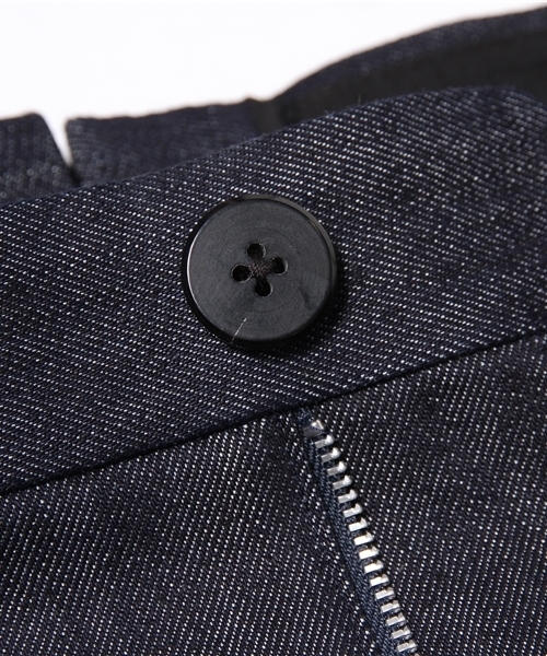 EDIFICE（エディフィス）の「◇コットン/シルク デニムワンダーツテーパードトラウザー（デニムパンツ・メンズ・ネイビー・48/46/44）」の11枚目の写真