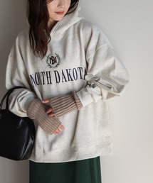 サガラ刺繍ワッペンロゴプルオーバーパーカー