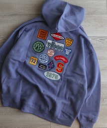 サガラ刺繍ワッペンロゴプルオーバーパーカー