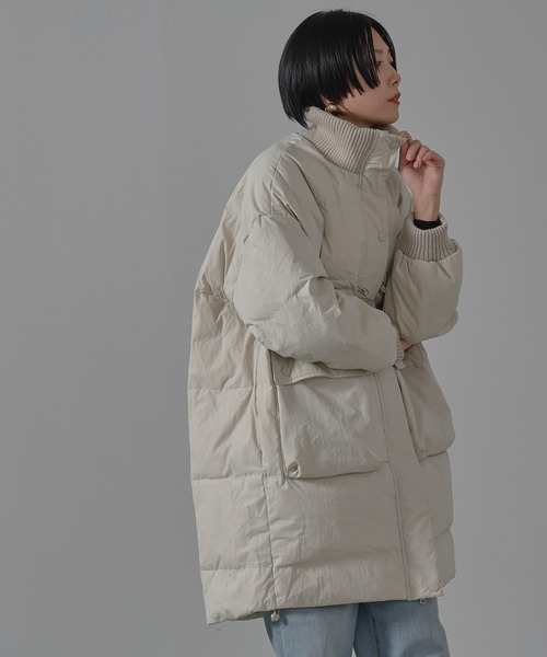 HANNE（アン）の「リブネック中綿ロングコート（ダウンジャケット/コート・レディース・ブラック/グレー・フリー）」の14枚目の写真