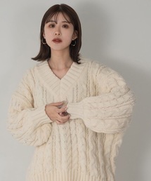 v neck cable knit