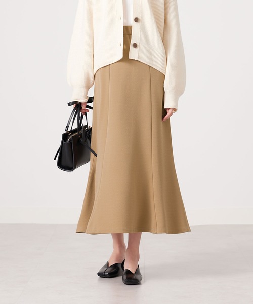 CHAN ME(チャンミ)の「ふくれジャガードフレアースカート(スカート・レディース・ブラック/アイボリー/ベージュ・SMALL/MEDIUM/LARGE/X-LARGE)」の14枚目の写真