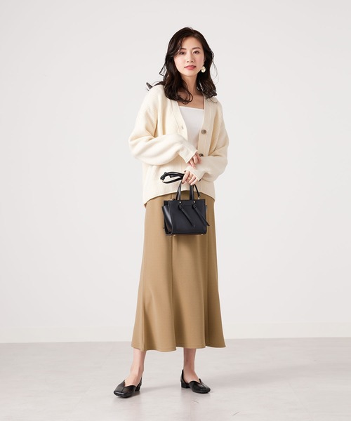 CHAN ME(チャンミ)の「ふくれジャガードフレアースカート(スカート・レディース・ブラック/アイボリー/ベージュ・SMALL/MEDIUM/LARGE/X-LARGE)」の17枚目の写真