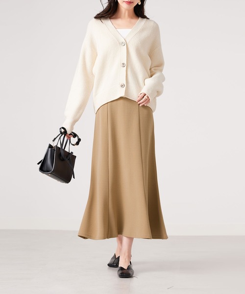 CHAN ME(チャンミ)の「ふくれジャガードフレアースカート(スカート・レディース・ブラック/アイボリー/ベージュ・SMALL/MEDIUM/LARGE/X-LARGE)」の15枚目の写真