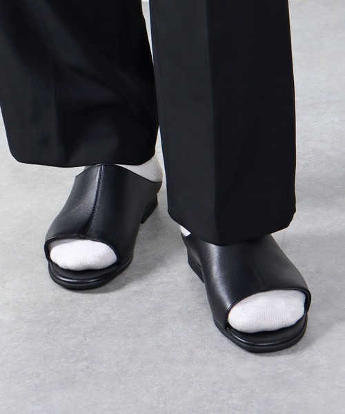 AAA+(サンエープラス)の「スライドサンダル(サンダル・メンズ・ダークブラウン/ブラック・L/LL/M)」の6枚目の写真