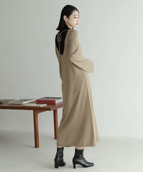 MARK&LONA定価64800円ブラック ニットワンピース 裾フレアニットワンピース【洗濯機OK／抗ピル