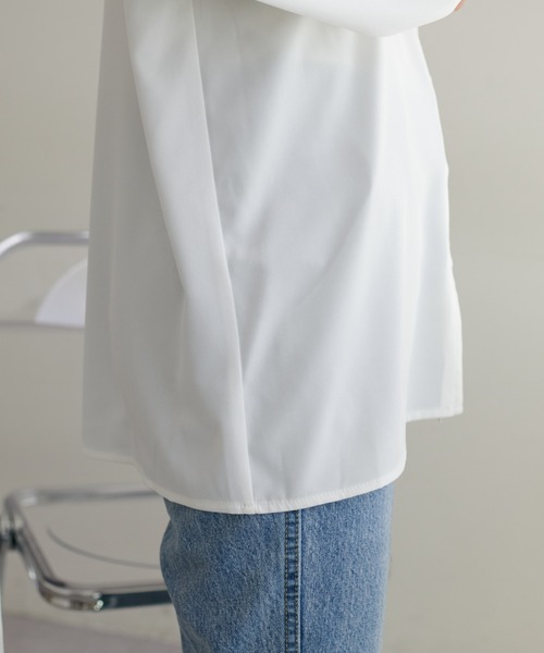 DISCOAT（ディスコート）の「【WEB限定】ビッグフリルブラウス（シャツ/ブラウス・レディース・ブラック/ブルー/アイボリー・FREE）」の22枚目の写真