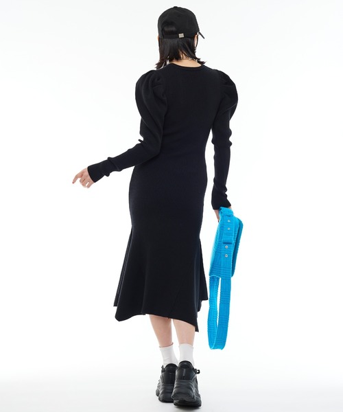 Narcissus（ナルシス）の「【Narcissus】マーメイドパフワンピース（ワンピース・レディース・ブラック/グレー・FREE）」の4枚目の写真