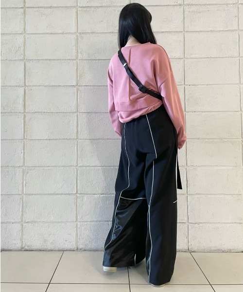 AULA AILA（アウラアイラ）の「AULA AILA（アウラ アイラ）HIGH WAIST VOLUME PANTS（その他パンツ・レディース・ラベンダー/ブラック・1/0）」の7枚目の写真