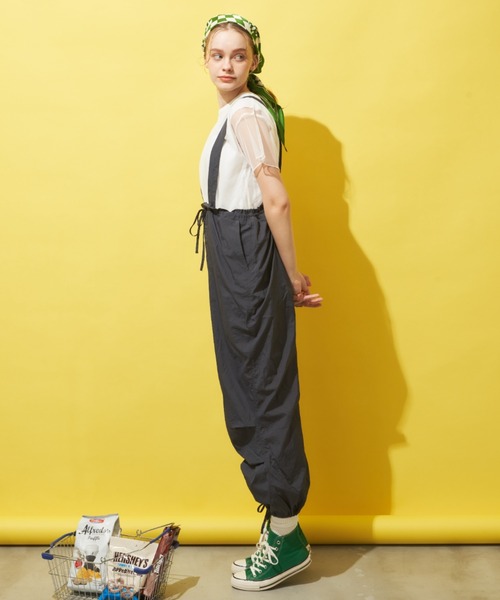 MERLOT(メルロー)の「裾ドロストナイロンカーゴパンツ(カーゴパンツ・レディース・ピンク/ライトブルー/チャコールグレー・FREE)」の15枚目の写真