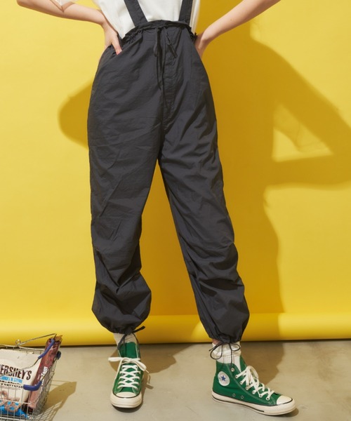 MERLOT(メルロー)の「裾ドロストナイロンカーゴパンツ(カーゴパンツ・レディース・ピンク/ライトブルー/チャコールグレー・FREE)」の6枚目の写真