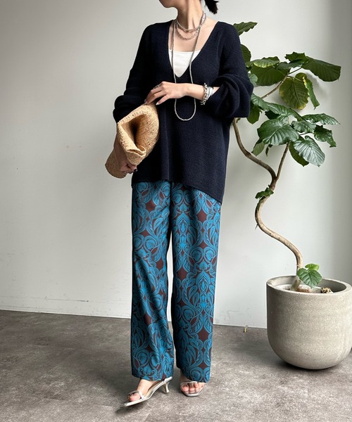 DouDou（ドゥドゥ）の「【WEB限定】オリエンタル柄イージーワイドパンツ（スラックス・レディース・ブラウン/イエロー・FREE）」の4枚目の写真