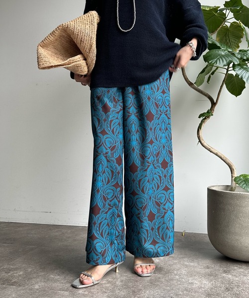 DouDou（ドゥドゥ）の「【WEB限定】オリエンタル柄イージーワイドパンツ（スラックス・レディース・ブラウン/イエロー・FREE）」の9枚目の写真