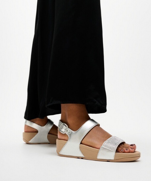 fitflop(フィットフロップ)の「【fitflop】フィットフロップ LULU CRYSTAL EMBELLISHED BACK-STRAP SANDALS(サンダル・レディース・ピンクゴールド/ネイビー/ブラック/ベージュ/カーキ/シルバー/セージグリーン・US8/US7/US6/US5)」の6枚目の写真