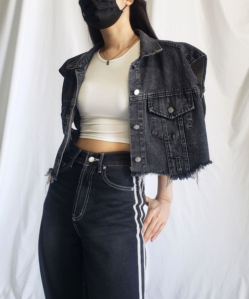 me+em select（ミームセレクト）の「※※【 カップ付き 】カットアウトバッククロスアメスリショートタンクトップ（タンクトップ・レディース・グレー/ブラック/グリーン/ホワイト/ベージュ・FREE）」の18枚目の写真