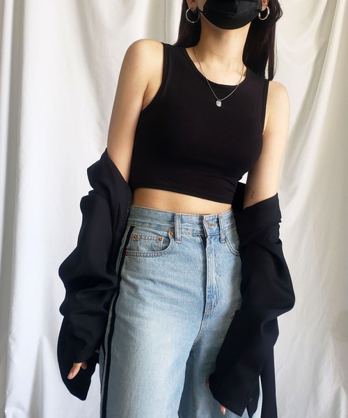 me+em select（ミームセレクト）の「※※【 カップ付き 】カットアウトバッククロスアメスリショートタンクトップ（タンクトップ・レディース・グレー/ブラック/グリーン/ホワイト/ベージュ・FREE）」の7枚目の写真