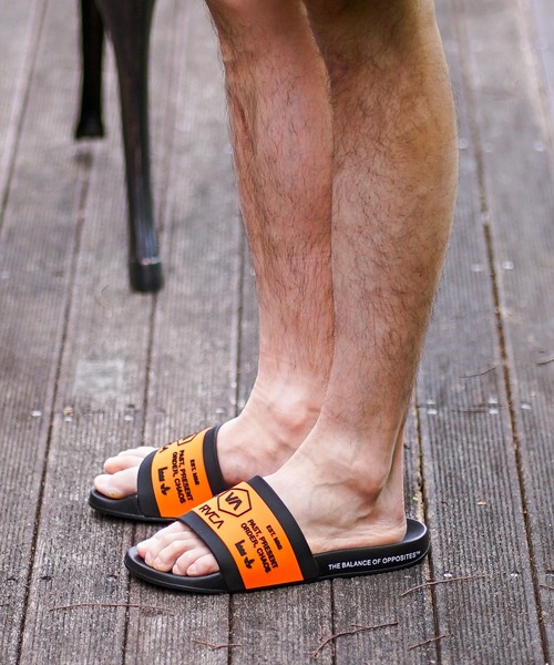 RVCA(ルーカ)の「RVCA メンズ CHANMAIL SHOWER SLIDE サンダル【2023年春夏モデル】/ルーカスライドサンダル(サンダル・メンズ・ブラック/オレンジ/ホワイト・8/9/10)」の17枚目の写真