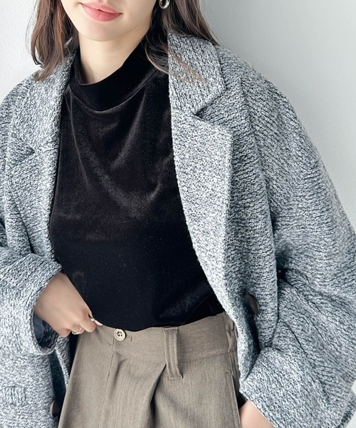 classicalelf(クラシカルエルフ)の「大人のサマーベロア。半袖モックネックトップス(Tシャツ/カットソー・レディース・モカ/ブラック/アイボリー/グレイッシュベージュ・LARGE/MEDIUM/SMALL/X-LARGE)」の3枚目の写真