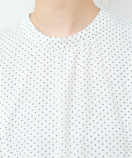 natural couture(ナチュラルクチュール)の「WEB限定アイテム / 2WAYパール付きノースリブラウス(シャツ/ブラウス・レディース・ミント/その他1/ネイビー/ブルー/オフホワイト・FREE)」の20枚目の写真