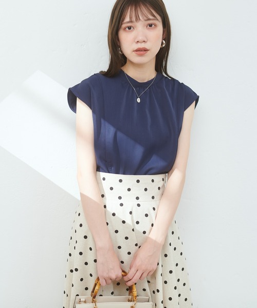 natural couture(ナチュラルクチュール)の「WEB限定アイテム / 2WAYパール付きノースリブラウス(シャツ/ブラウス・レディース・ミント/その他1/ネイビー/ブルー/オフホワイト・FREE)」の14枚目の写真