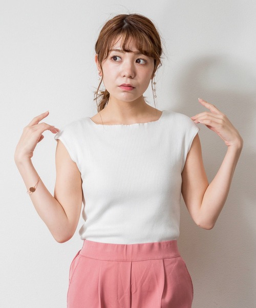 atONE（アットワン）の「atONE ボートネックフレンチスリーブサマーニット（ニット/セーター・レディース・ブルー/オフホワイト/ブラック/グレイッシュベージュ・M-L/4L～5L/LL～3L）」の17枚目の写真