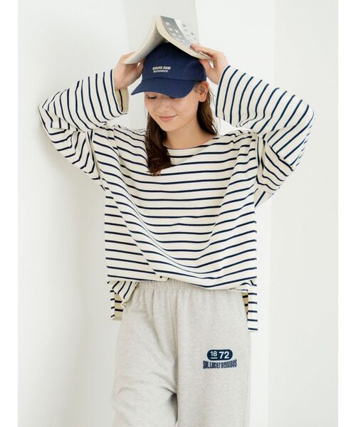 Ungrid（アングリッド）の「サイドスリットルーズボーダーロングスリーブTee（Tシャツ/カットソー・レディース・オレンジ/グリーン/ネイビー/モカ・FREE）」の13枚目の写真