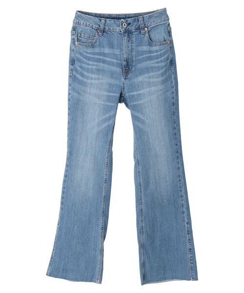 earth music&ecology（アースミュージックアンドエコロジー）の「セルフカットセミフレアデニムパンツ（デニムパンツ・レディース・ライトインディゴブルー/ブルー系その他・L/S/M）」の4枚目の写真