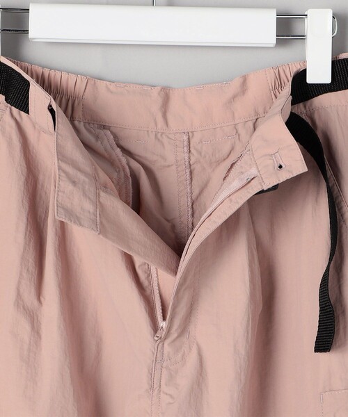 FREAK'S STORE（フリークスストア）の「ベルト付き ナイロンパンツ / カーゴパンツ（カーゴパンツ・レディース・オリーブ/ブラック/オフホワイト/ピンク・ﾌﾘ-）」の19枚目の写真