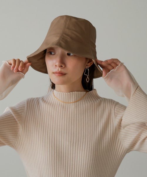 Bab(バブ)の「バックリボンバケットハット(ハット・レディース・グレイッシュベージュ/ホワイト系その他・ONESIZE)」の10枚目の写真