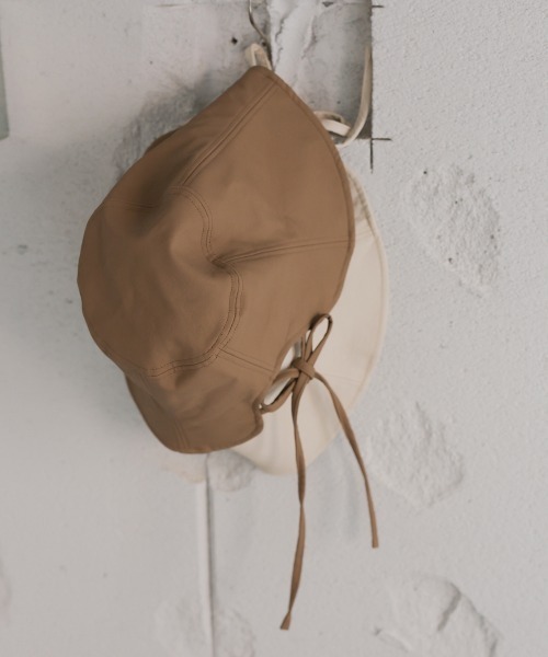 Bab(バブ)の「バックリボンバケットハット(ハット・レディース・グレイッシュベージュ/ホワイト系その他・ONESIZE)」の15枚目の写真